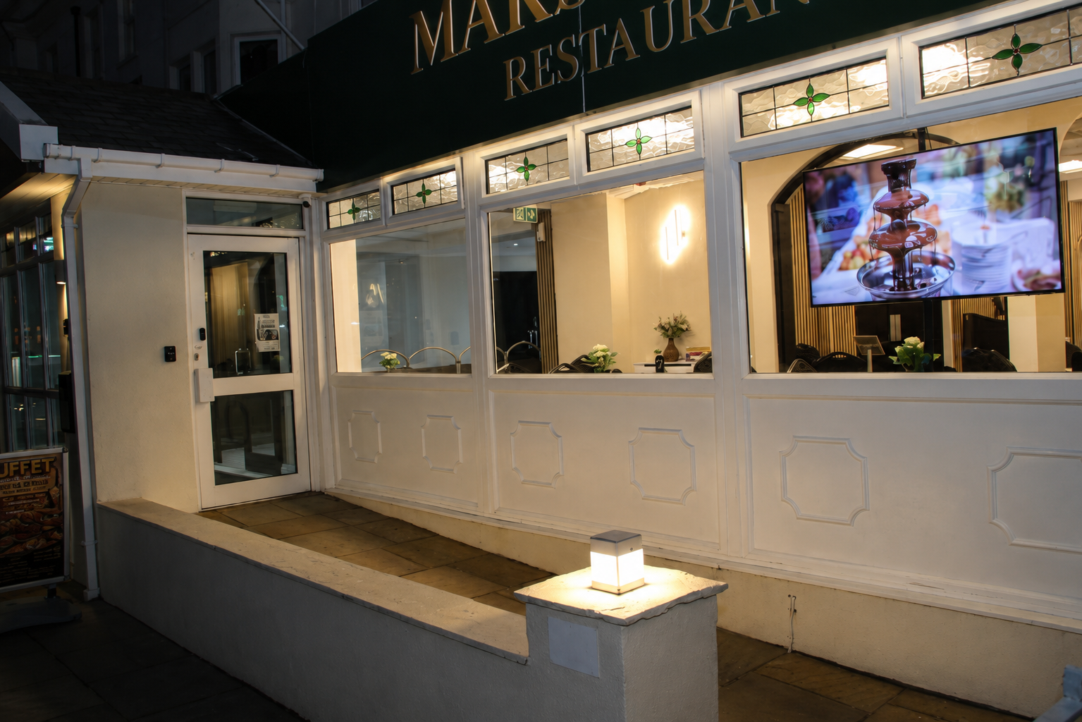 Mars Restaurant at night